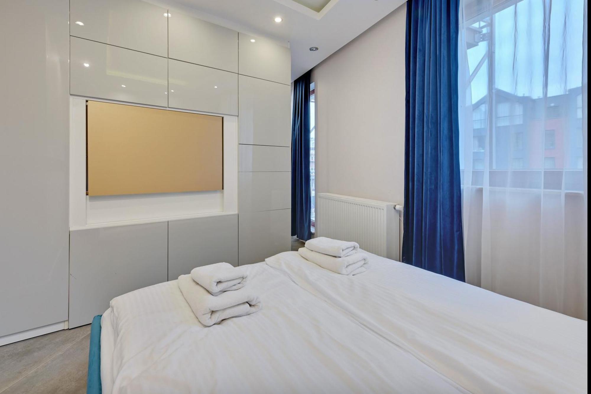 Flatbook - City Center Spa Apartments Waterlane Island Gdańsk Kültér fotó